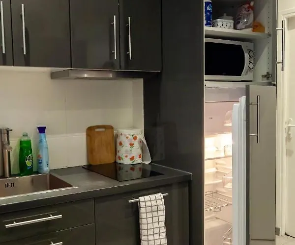 Petit Bijou Dans Le Centre De París