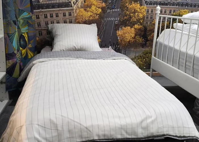 Petit Bijou Dans Le Centre De Апартаменты