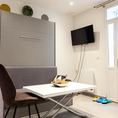 아파트 Petit Bijou Dans Le Centre De *